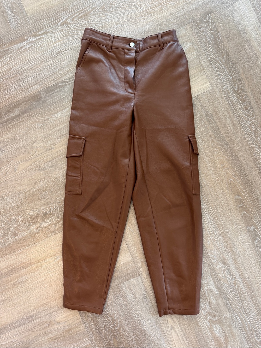 Aritzia Wilfred Brown Vegan Leather High Rise Straight Leg Cargo Pants Size 4